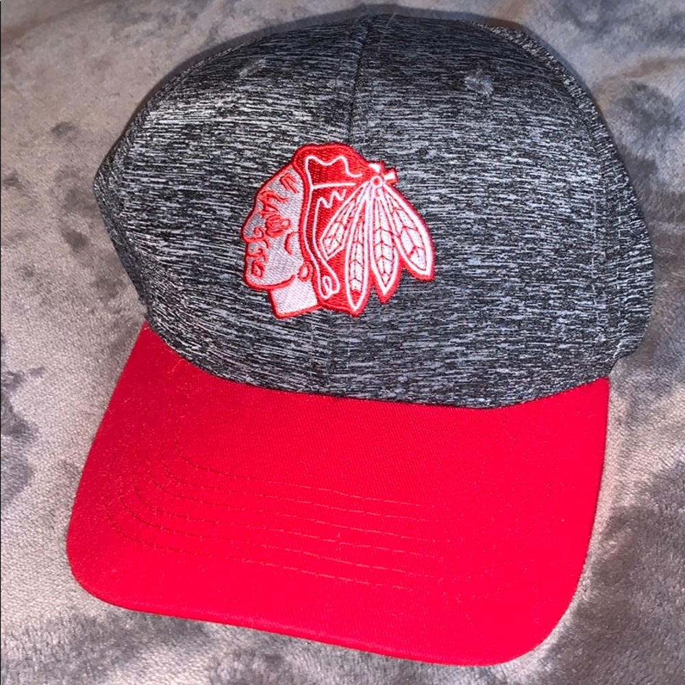 Chicago Blackhawks Hat NHL Baseball Cap Red & Gray